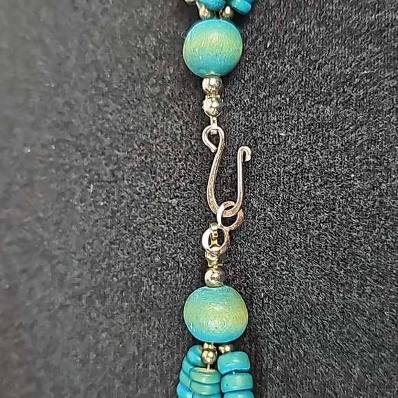 TURQUOISE WOODEN BEAD FOUR STRAND TWISTED NECKLACE - Picture 5 of 6